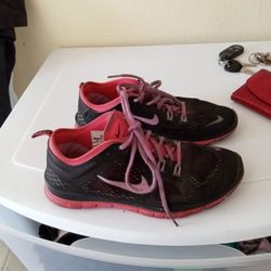 Nike Sneakers