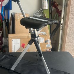 Pop Up Stool Brand New 