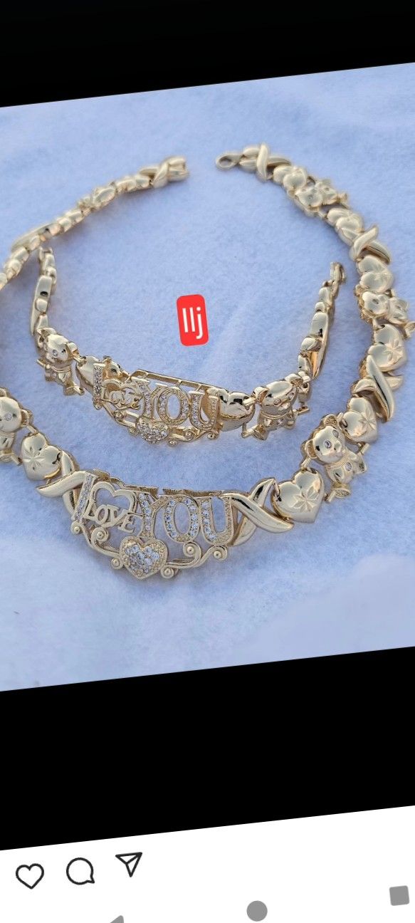 Women Necklace And Bracelet
