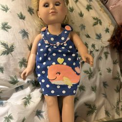 Fashion Doll Blonde