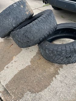 35/12.50/20 Nitto ridge grapplers
