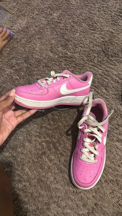Pink Nike Forces