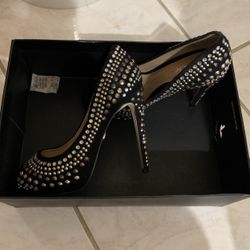 Size 6 Bebe Shoes $20 , Slightly Used 