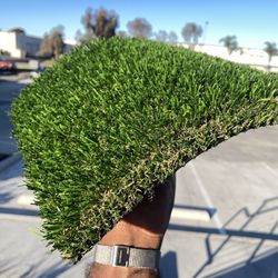 New 1500 Sq Ft Roll Of Artificial Grass Turf