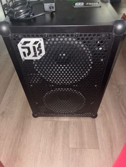 SOUNDBOKS speaker