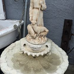 Concrete Garden Fountain 