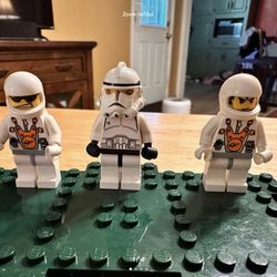 Lego Star Wars Clone Trooper & Astronaut Lot