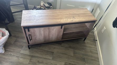 Tv stand