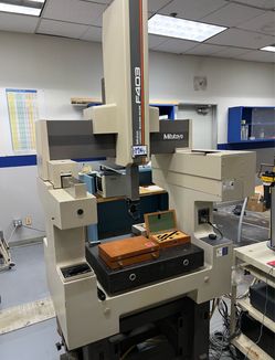 Mitutoyo CNC
