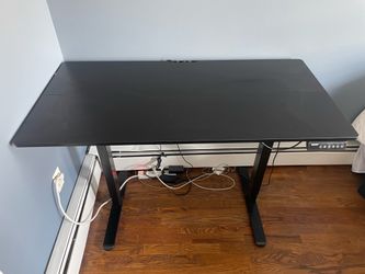 Height Adjustable Electronic Standing Desk and Adjustable Office Chair