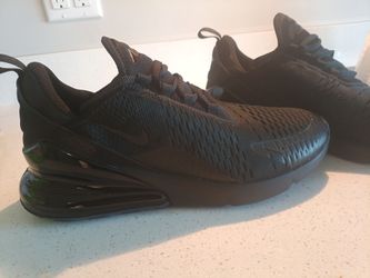 Nike Air Max 270 Triple Black Sneakers