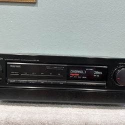 Denon AVR-1010 AV Surround Receiver. MADE IN JAPAN