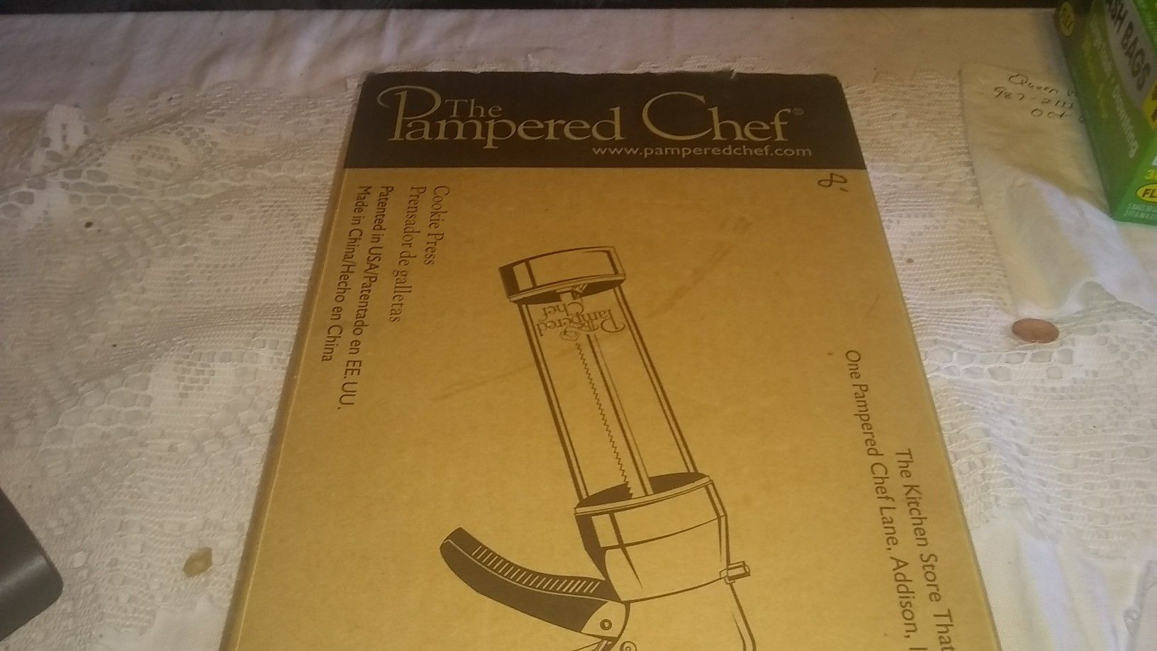 Pampered chef cookie press