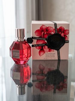 Viktor & Rolf Flowerbomb Ruby Orchid EDP 30ml