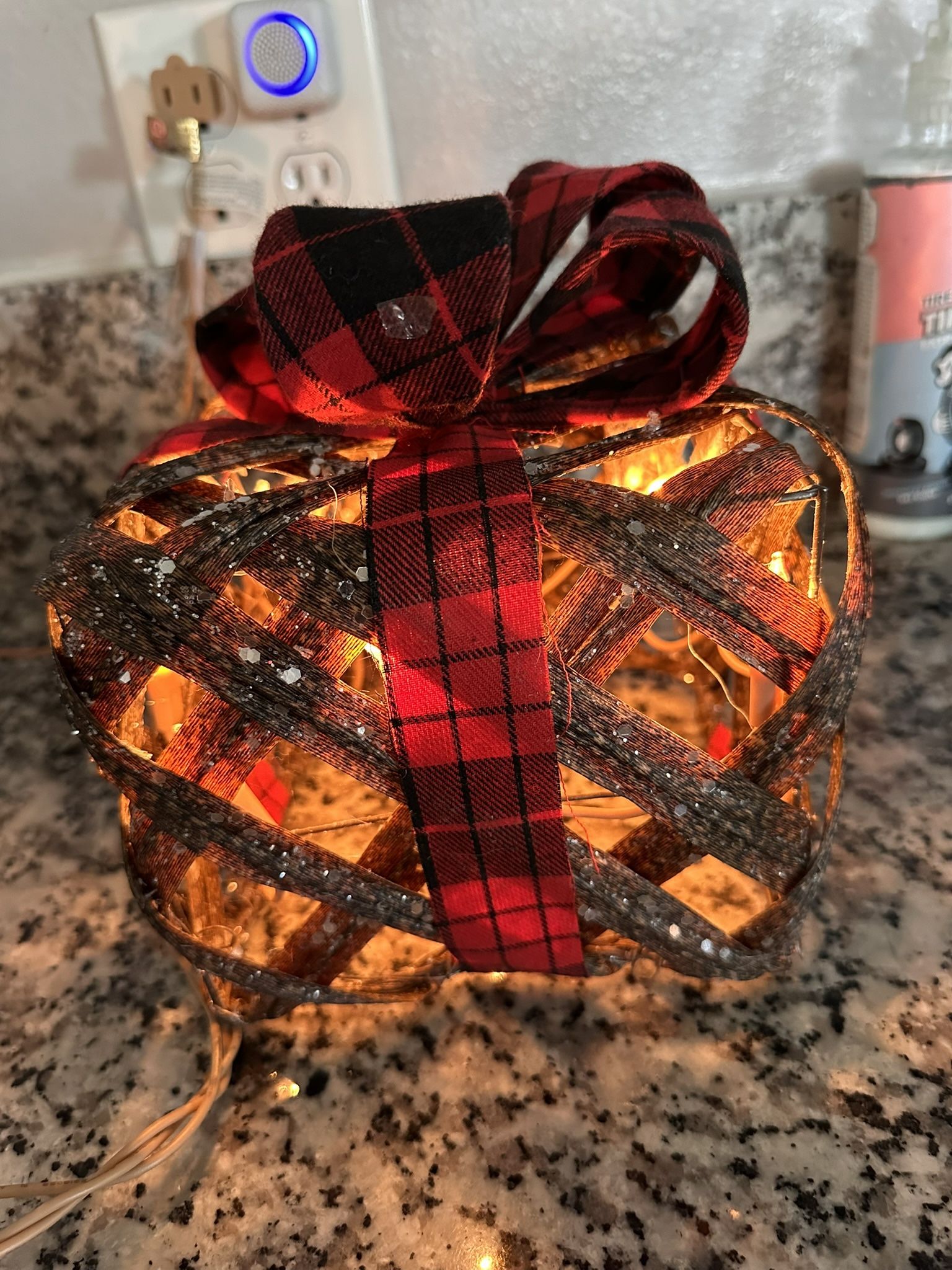 Light christmas present decoration