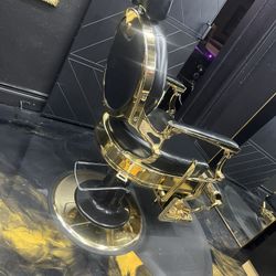 Barber Chair / Barber set up