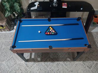 Mini pool tabled