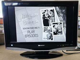 **Sharp Aquos (LC-20D42U) 20" LCD Liquid Crystal TV**