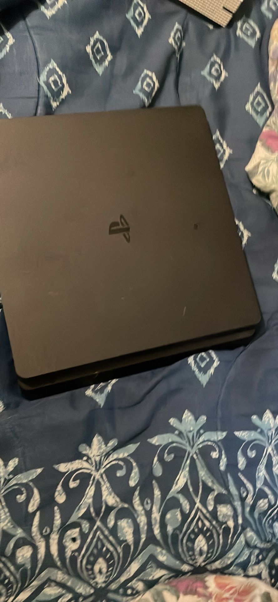 PS4 Slim 1000tb