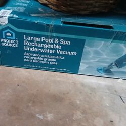 Pool Vacuum 