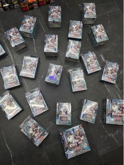 NFL Topps Chrome 2025 Megas Blasters Hangers