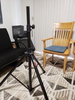 Heavy duty speaker stand/proline