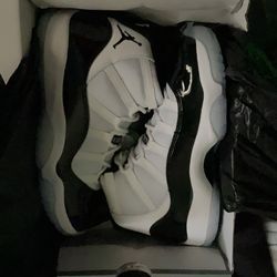 Youth 6.5 concord 11s