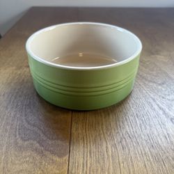Le Creuset Stoneware Soufflé Dish — Palm Green