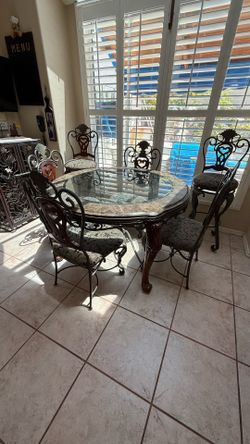 Dining Table set