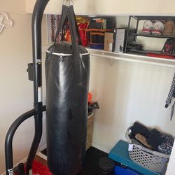 Selling punching bag 