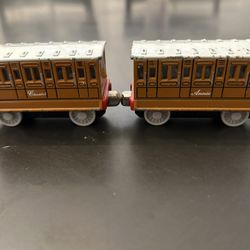 Thomas The Tank- Annie & Clarabel Metal Diecast Train