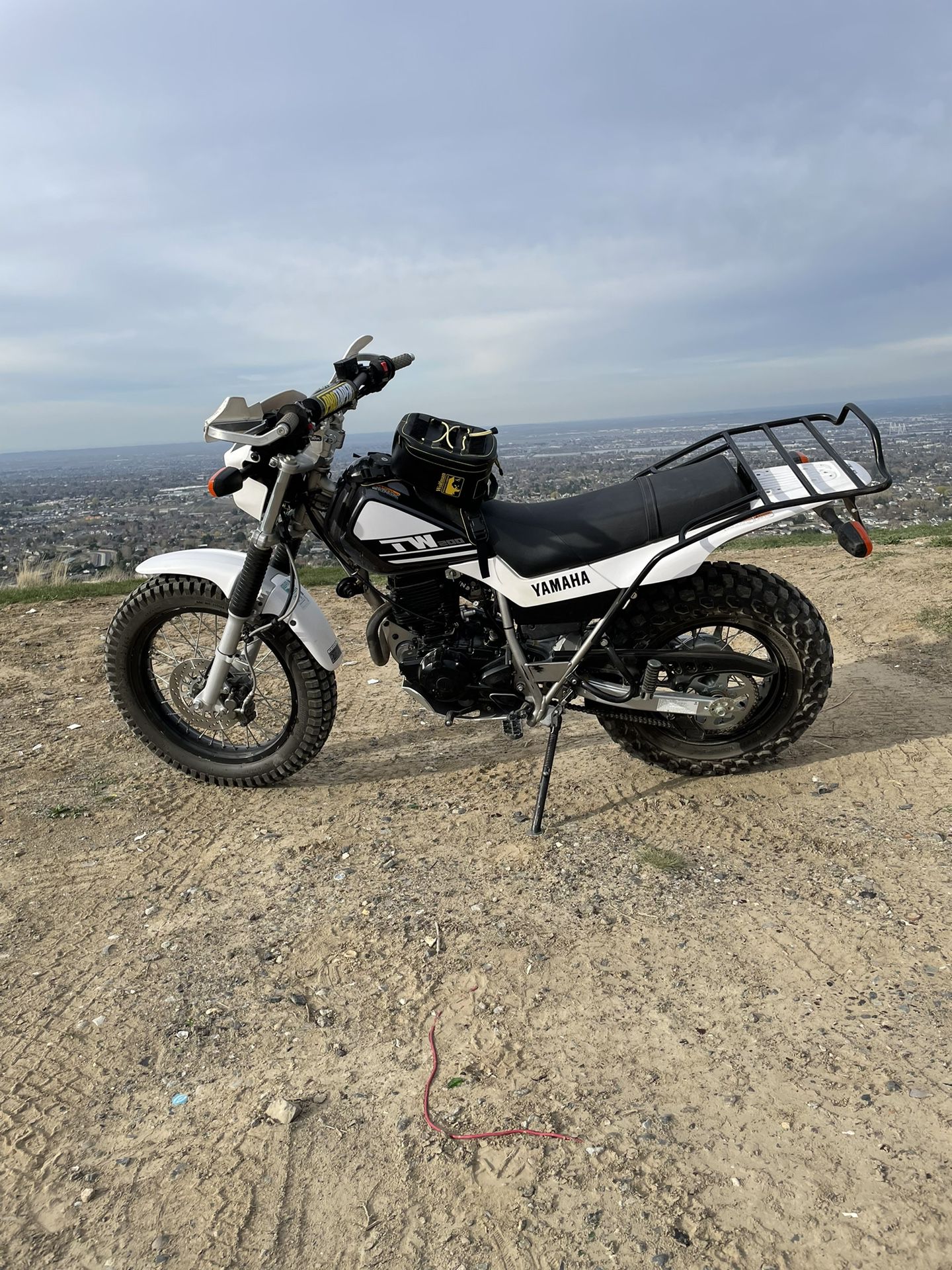2015 Yamaha TW200   $4,500
