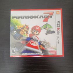 Mario Kart 7 Nintendo 3DS Complete CIB FACTORY SEALED 