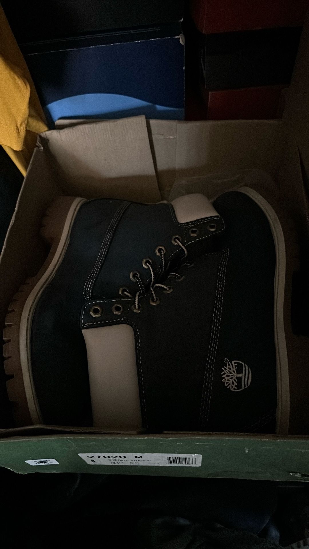 Timberland Navy Size 8.5