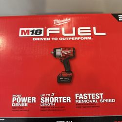 Impact Wrench Milwaukee 1/2” with Friction Ring 