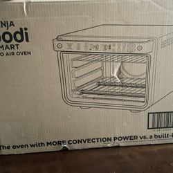 Brand New In Box Airfryer 