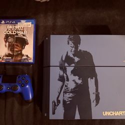 PS4 (Disk Version), Controller, Cold War Game