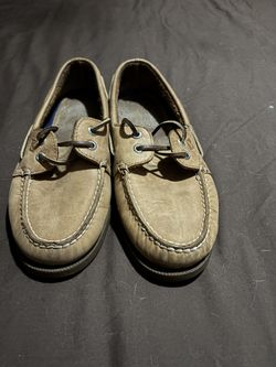 Sperry’s Size 7