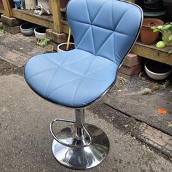 Retro Chairs 
