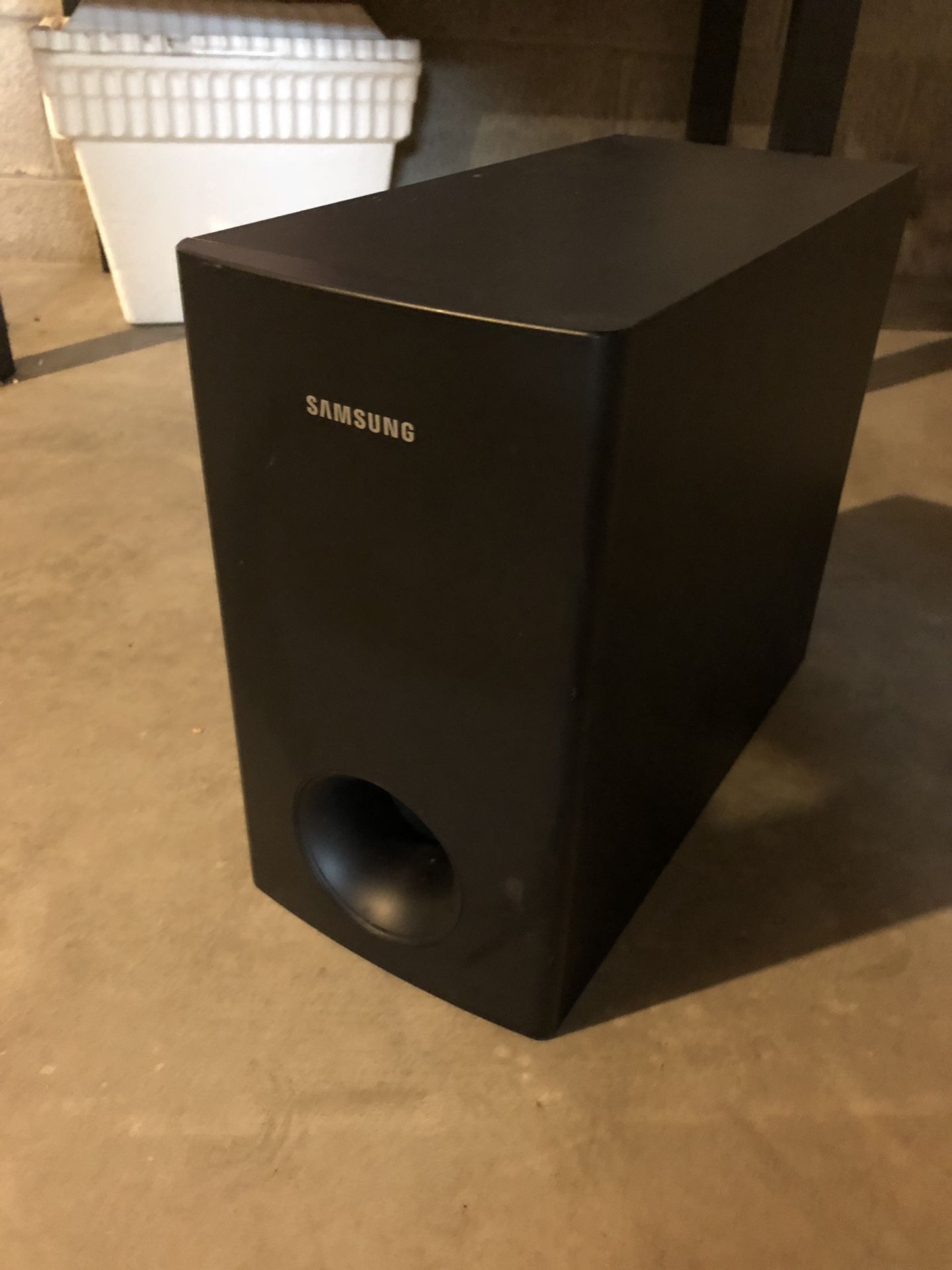 Samsung Surround Sound Speakers