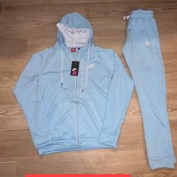 Baby Blue Nike Sweatsuit Large Medium N Large 