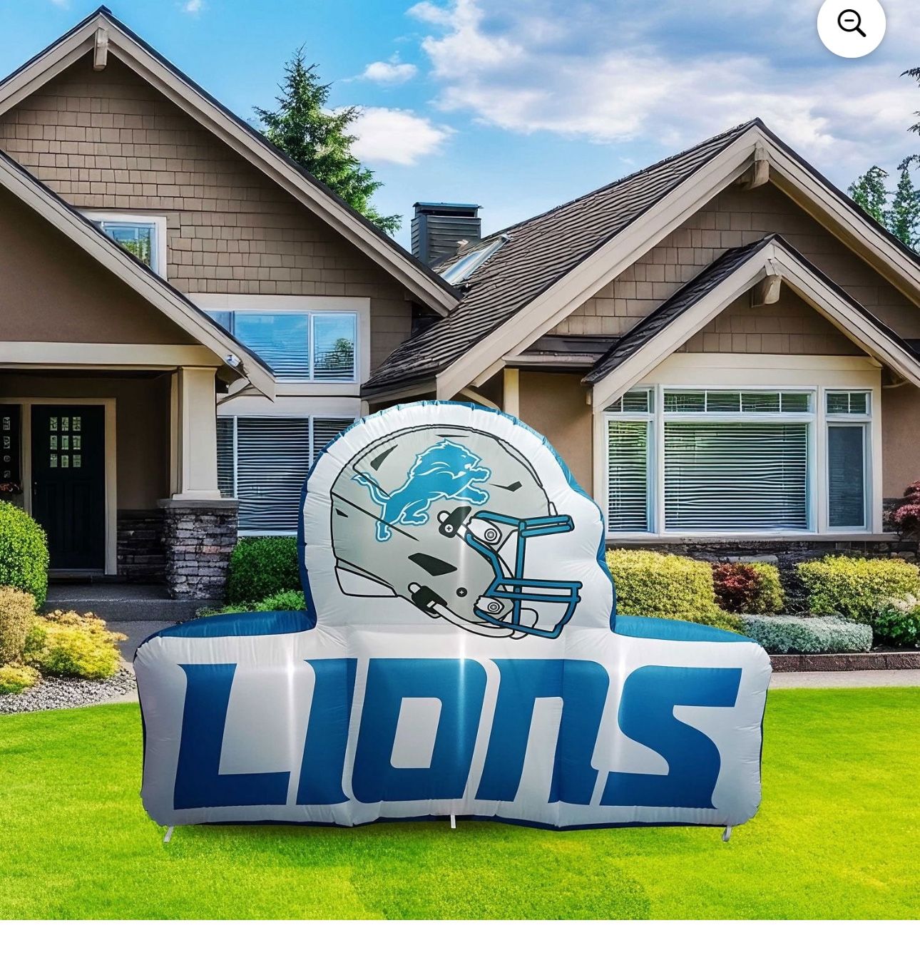 Logo Brands Detroit Lions Pre-Lit 7’x10’ Team Inflatable