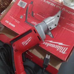 18 Gauge Metal Shear