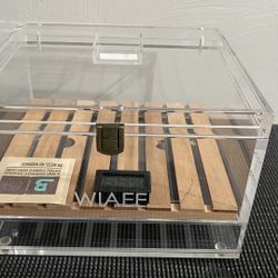 Acrylic Cigar Humidor