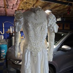 Wedding  Gown