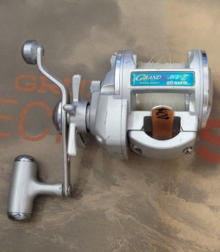 Daiwa 20SHW Grand Wave-Z Fishing Reel
