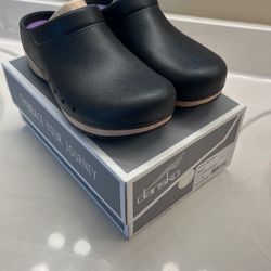 Dansko Nursing Shoes