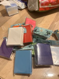 100 Count Card Sleeves For Trading Cards Baseball Cards Game Cards textured back