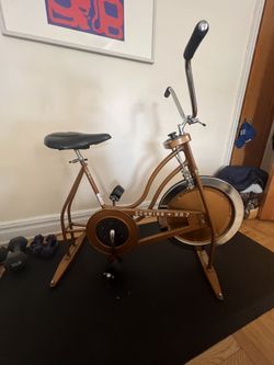 Vintage Schwinn XR7 Stationary Bike