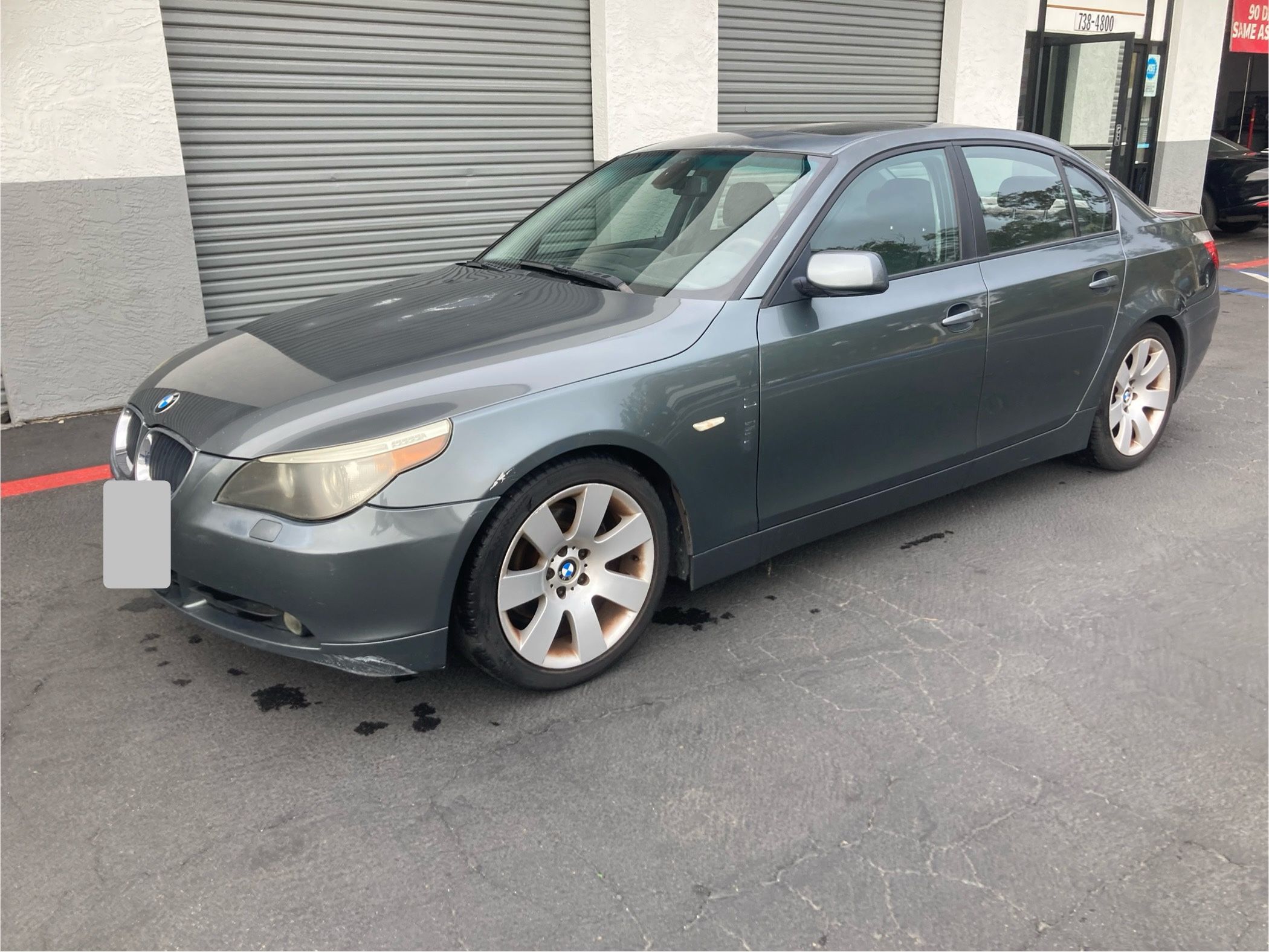 2004 BMW 530i